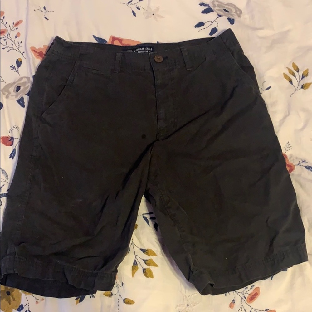 American Eagle Men’s Cargo Shorts